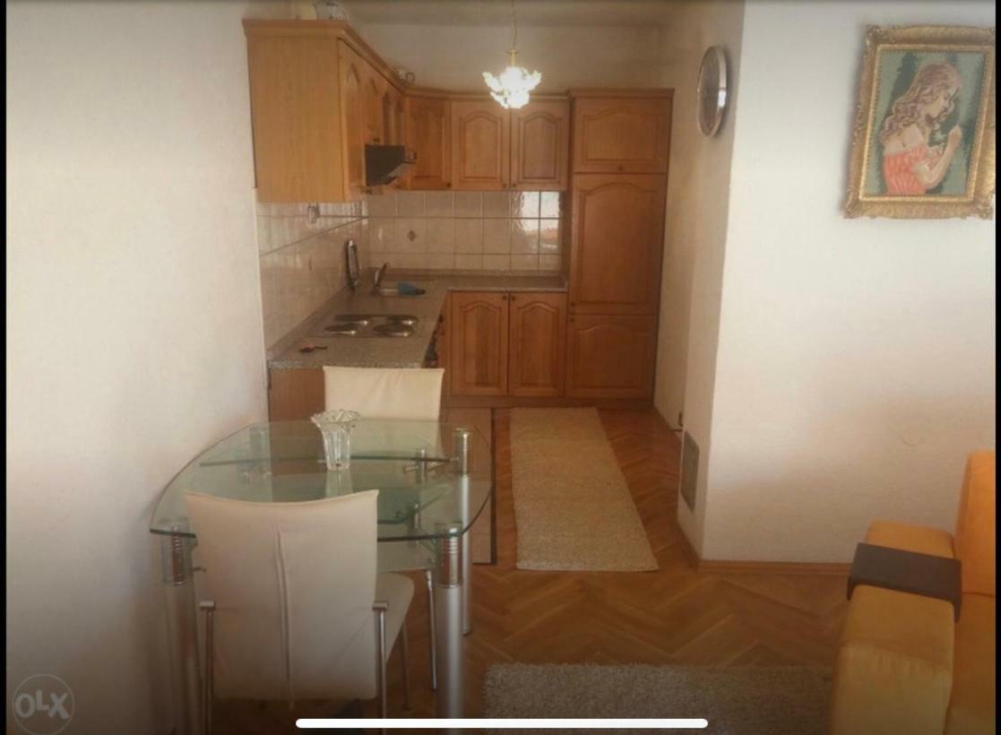 Apartman As Livno Luaran gambar