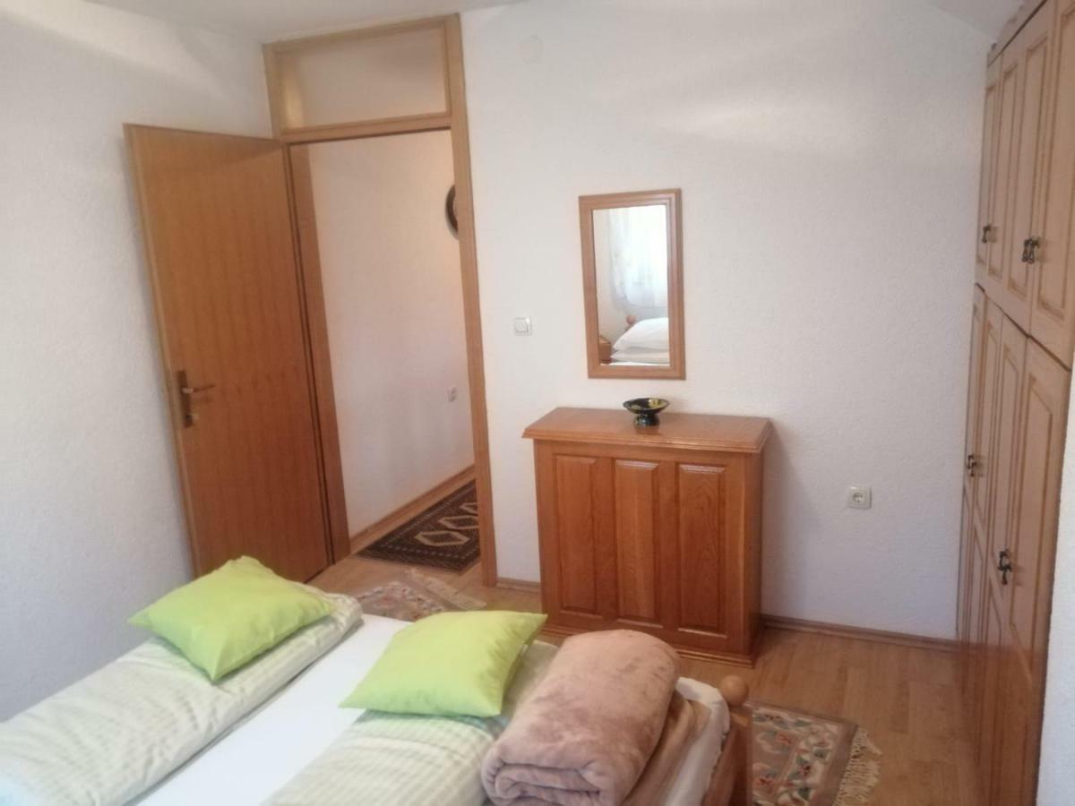 Apartman As Livno Luaran gambar