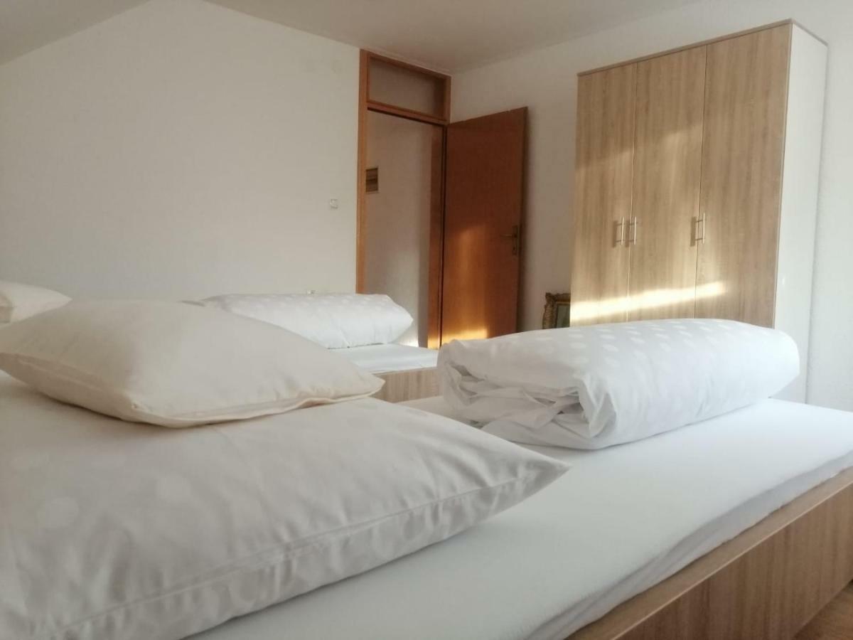 Apartman As Livno Luaran gambar